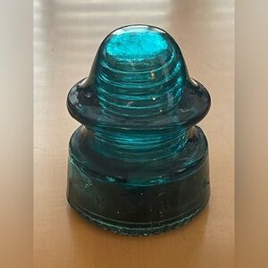 VINTAGE HEMINGWAY - 20